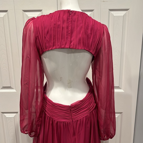 NWOT Ieena for Mac Duggal ruched cut out puff sleeve gown - Picture 12 of 15